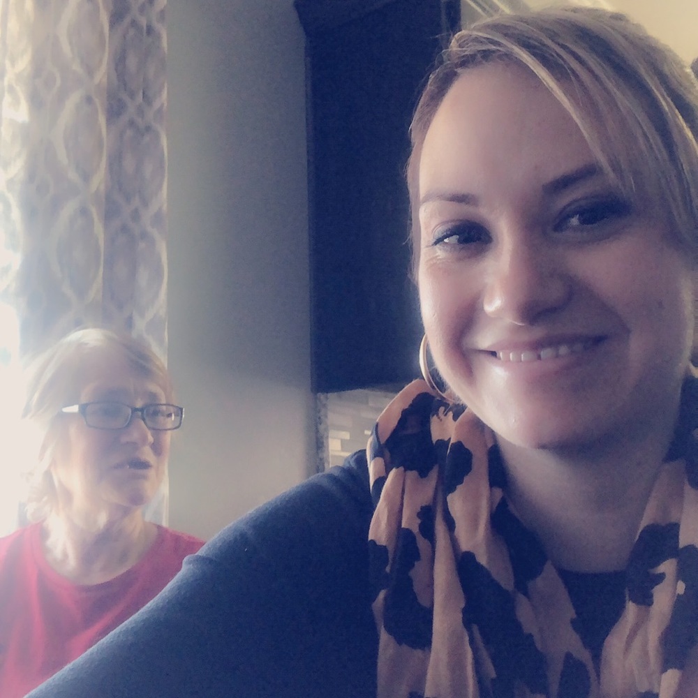 Meet your Posher, Carmen